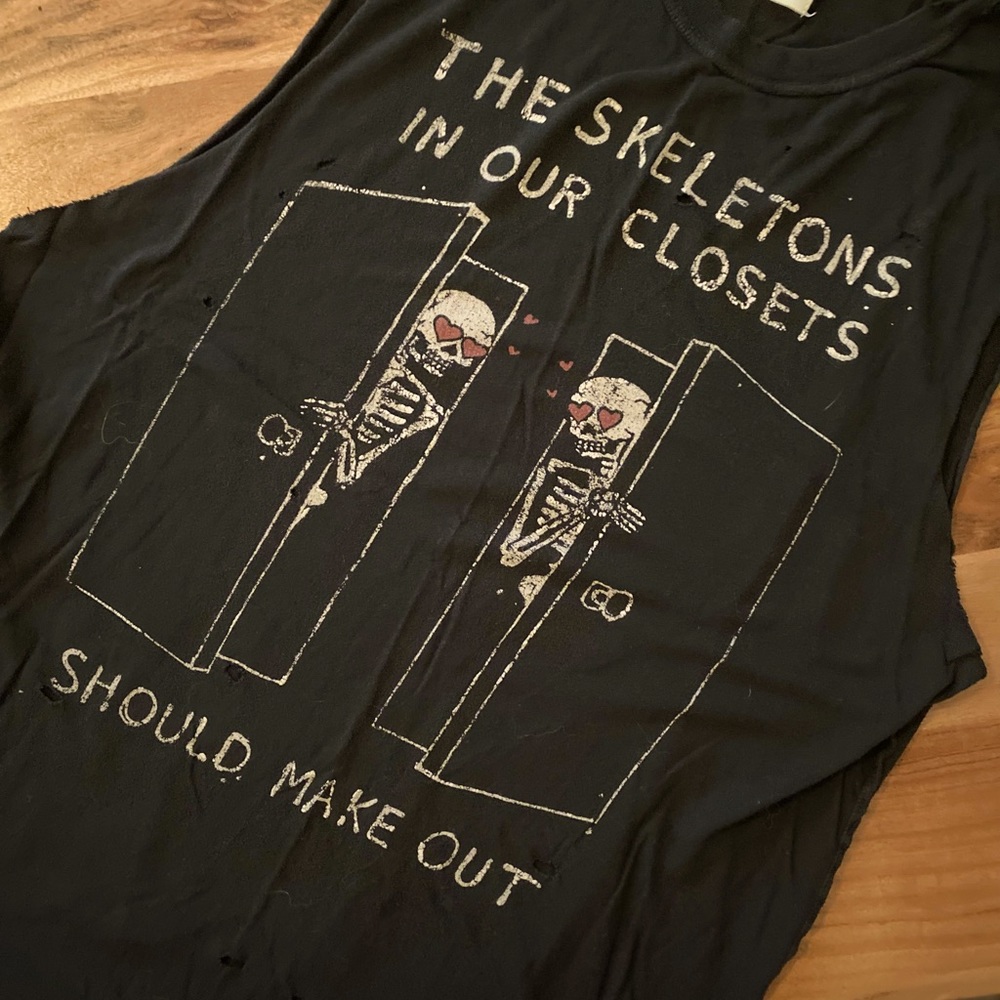 UNIF muscle tee Skeletons